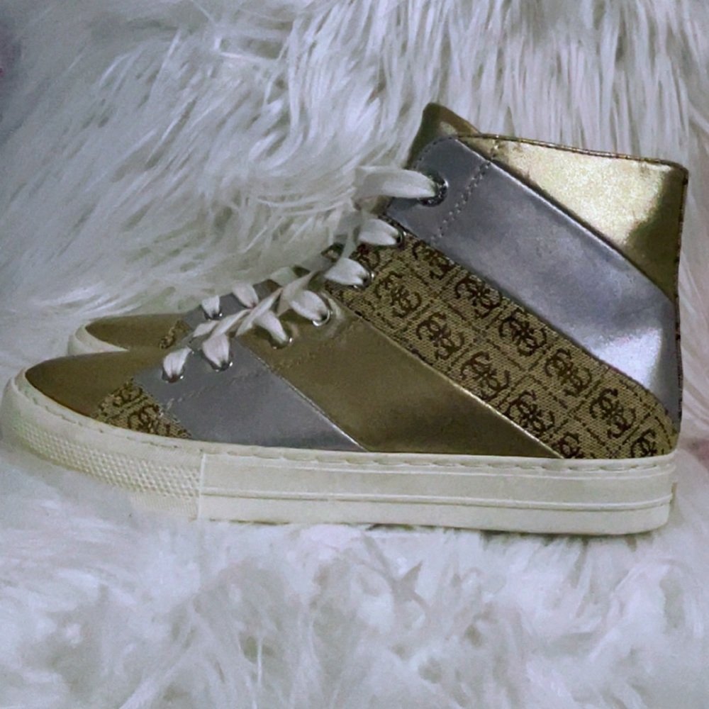 GUESS GOLD & SILVER Stylish Women's High-Top Shoe. NWOT